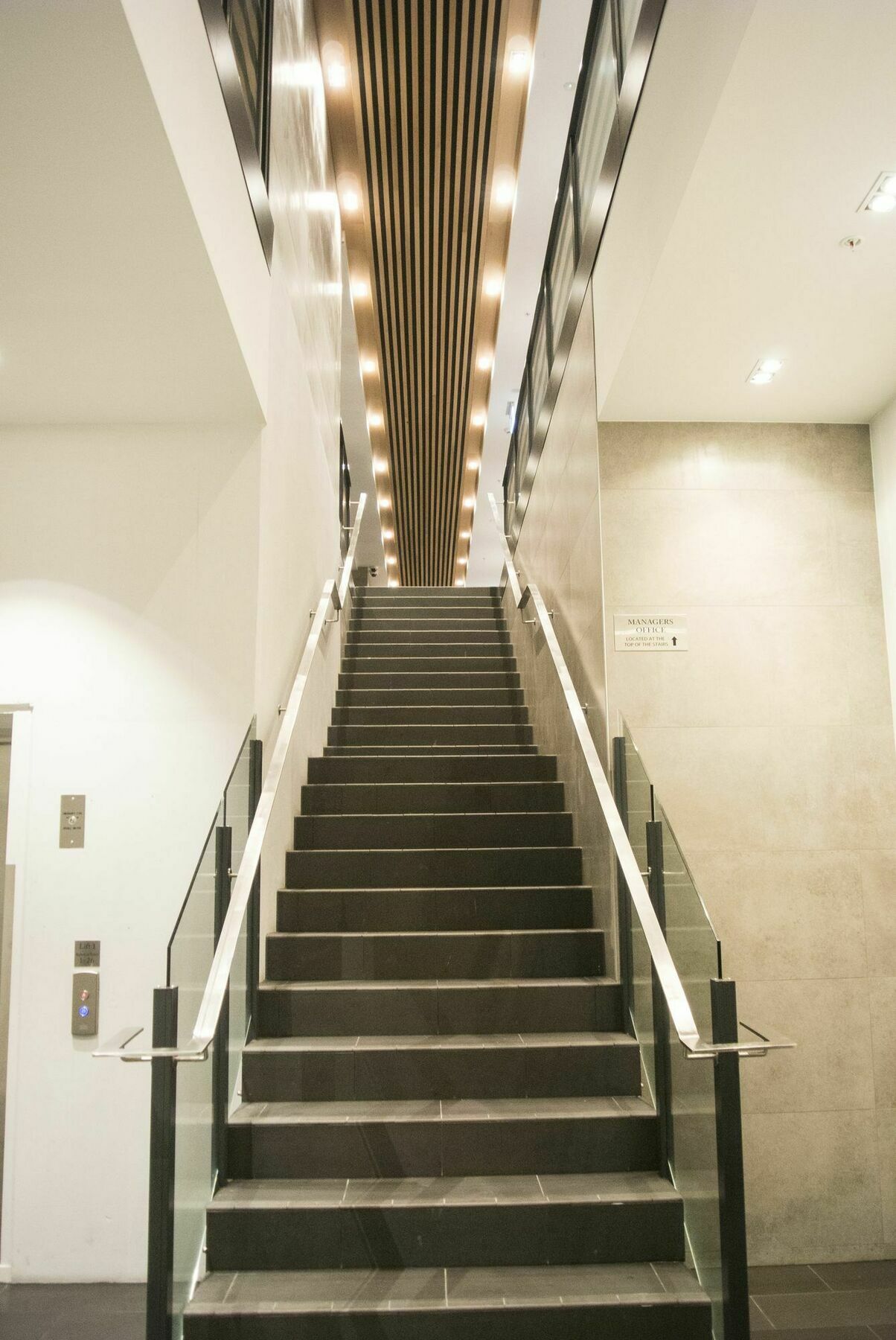 Brand New Apartment With Pool & Gym Auckland Luaran gambar